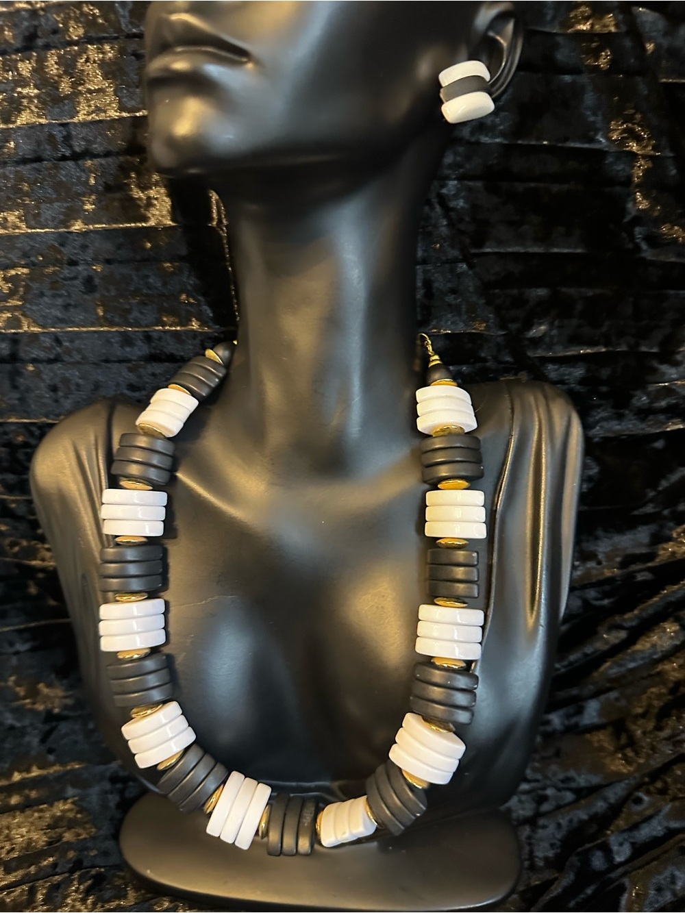 Vintage Avon 80’s Two-Tone Black and White Bead Necklace with Matching Earrings